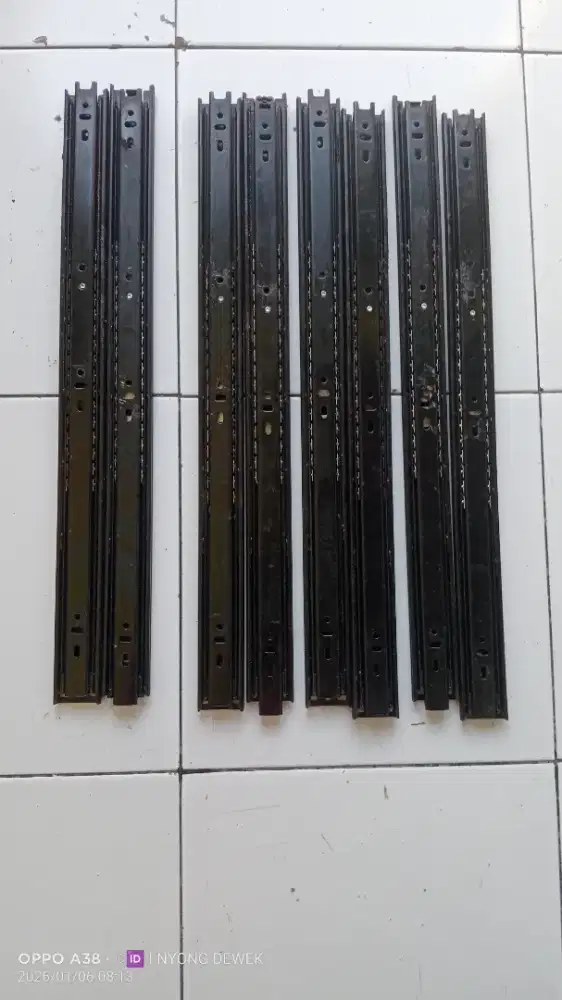 Rel laci 45cm masih bagus