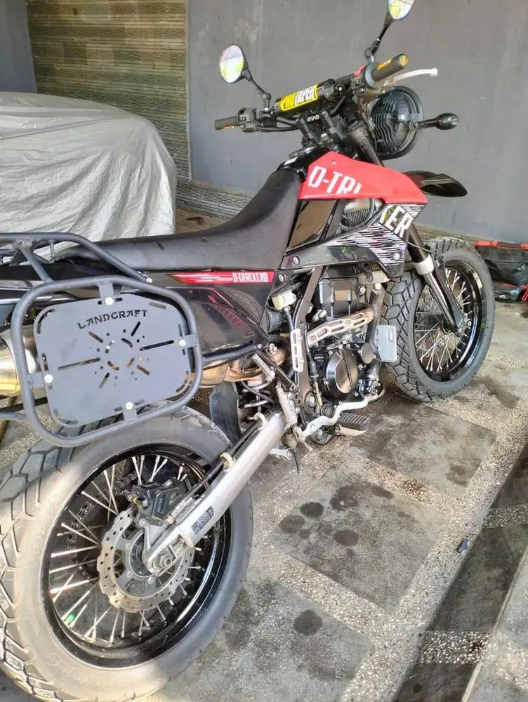 Kawasaki D Tracker 250