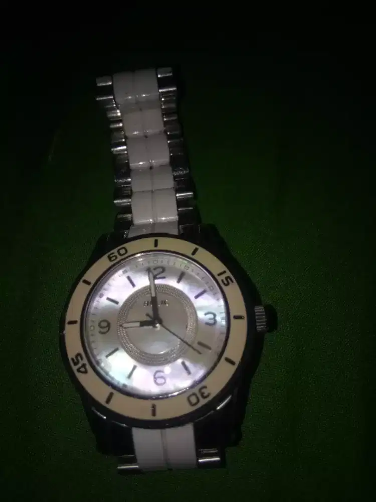 Jam second merkRelic