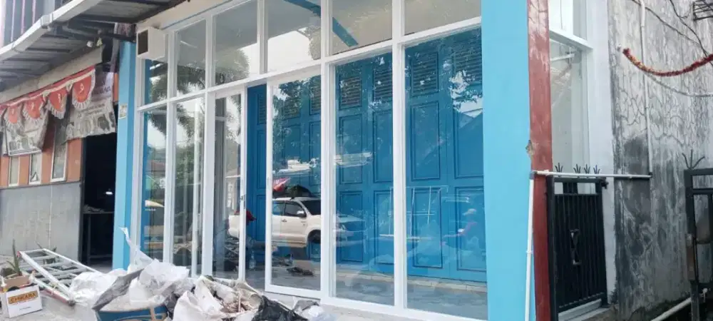 Kusen aluminium partisi aluminium pintu aluminium kaca
