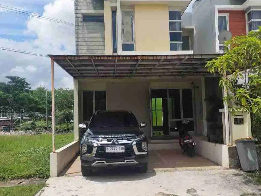 Rumah 2 Lantai di Cluster Adara Harapan Indah Bekasi