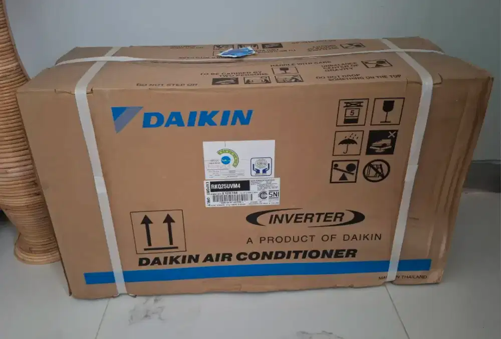 OUTDOOR AC DAIKIN 1 PK  FTKQ 25 UVM4 RKQ FLASH INVERTER