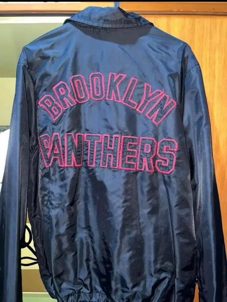 jaket hitam brooklyn panthers ukuran L