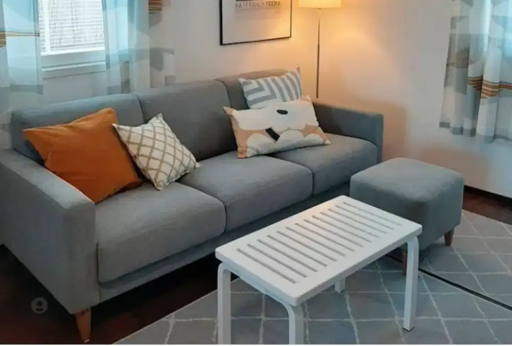 Sofa tamu kecil minimalis