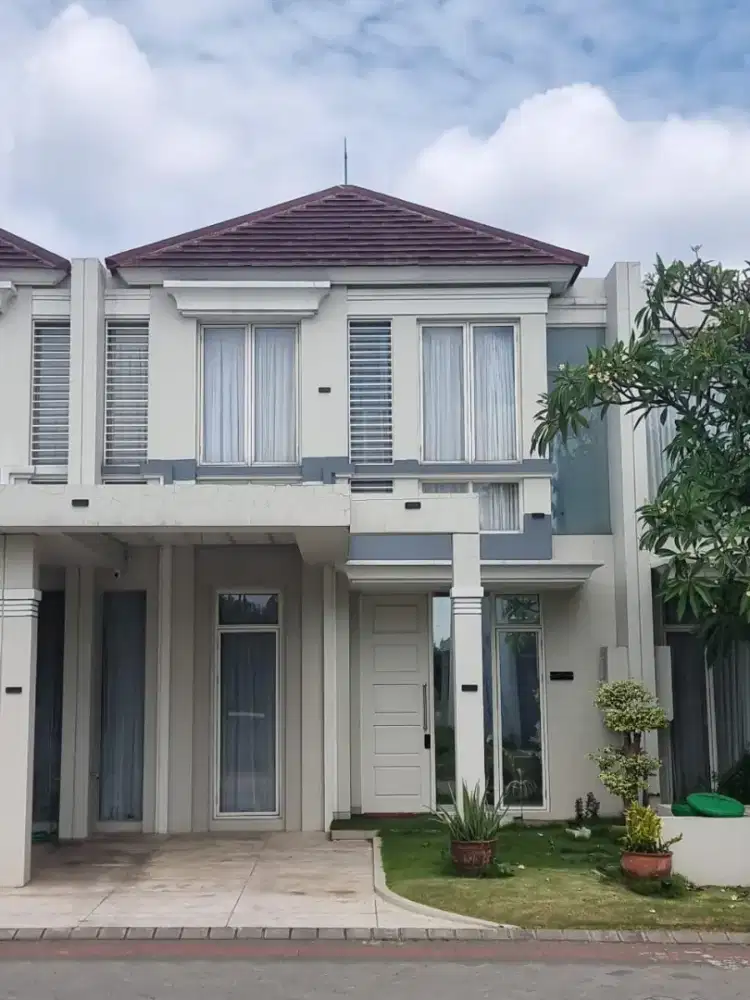 Dijual Rumah Full Furnish Grand Pakuwon