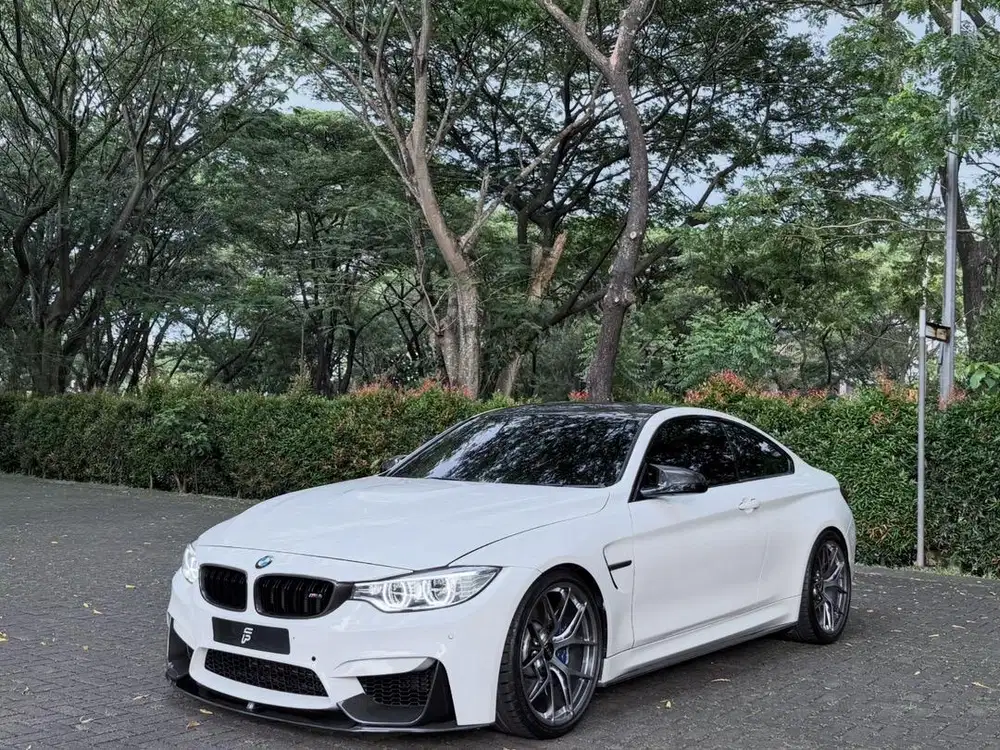 Low ODO! BMW M4 F82 Coupe 2015 M5 M3 M2 Carerra Cayman C63