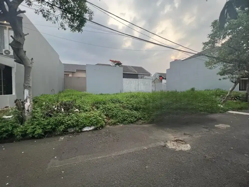 Tanah Kavling Mainroad Komplek Istana Regency Sudirman