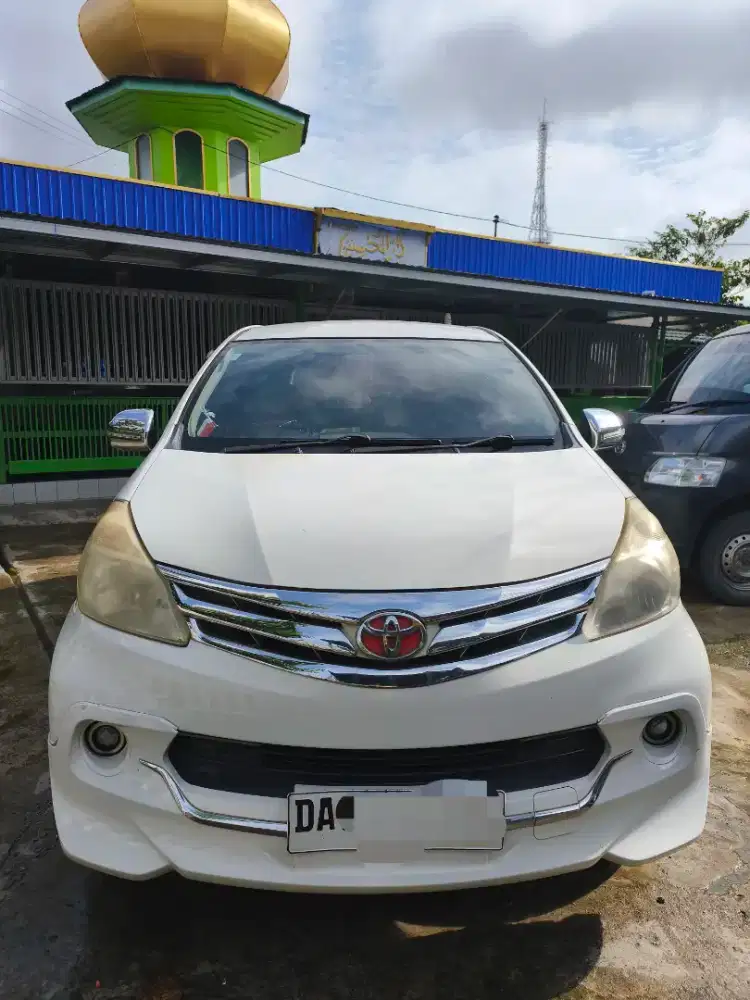 Toyota New Avanza 1.3 G Matic 2014