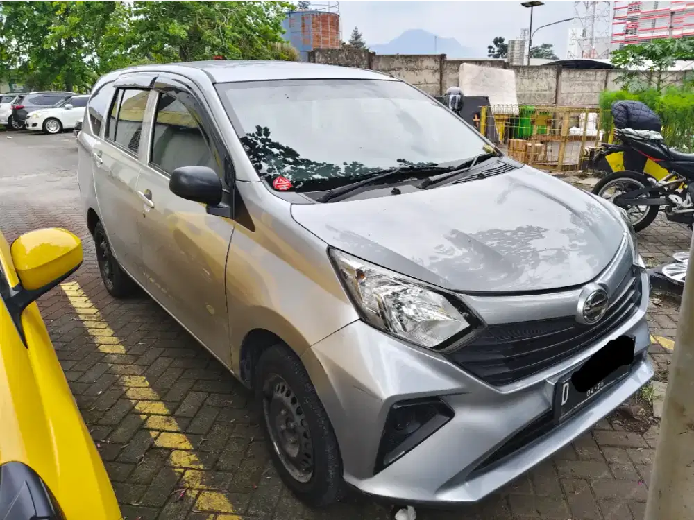 Khusus pemakai Daihatsu Sigra 2001 Bandung siap pake ada minus di body
