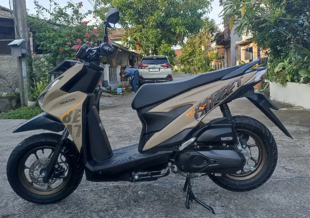 Honda beat street tahun 2025 km 2000