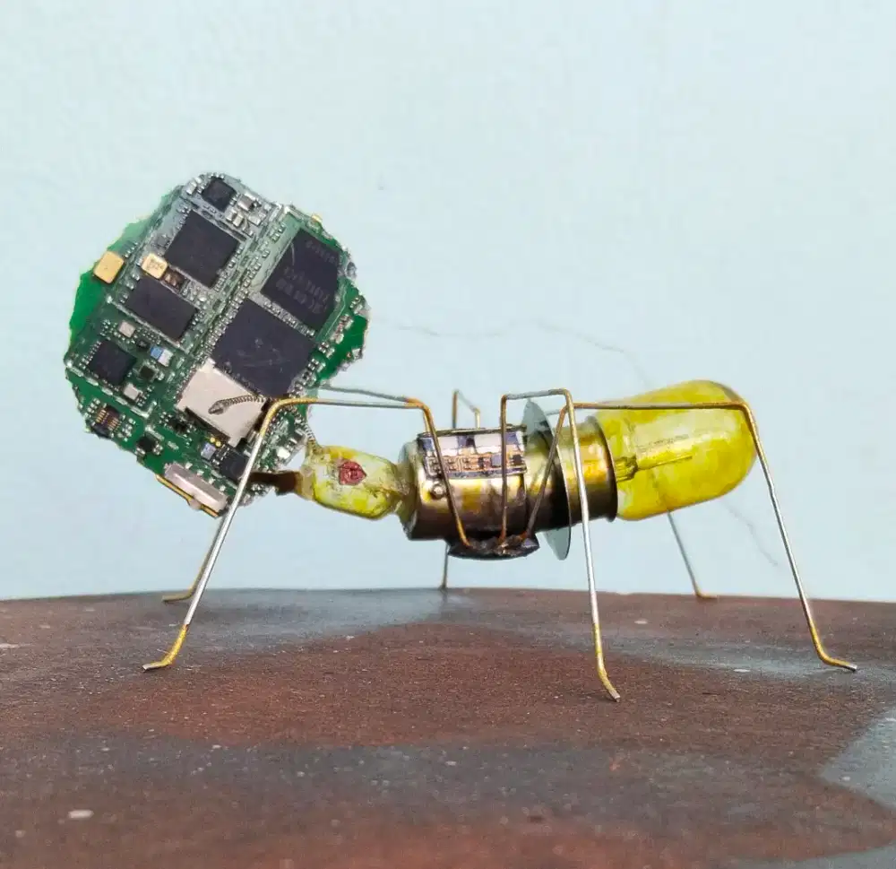 Mainan hiasan tintoys steampunk insect lawas sepeda jam vintage antik