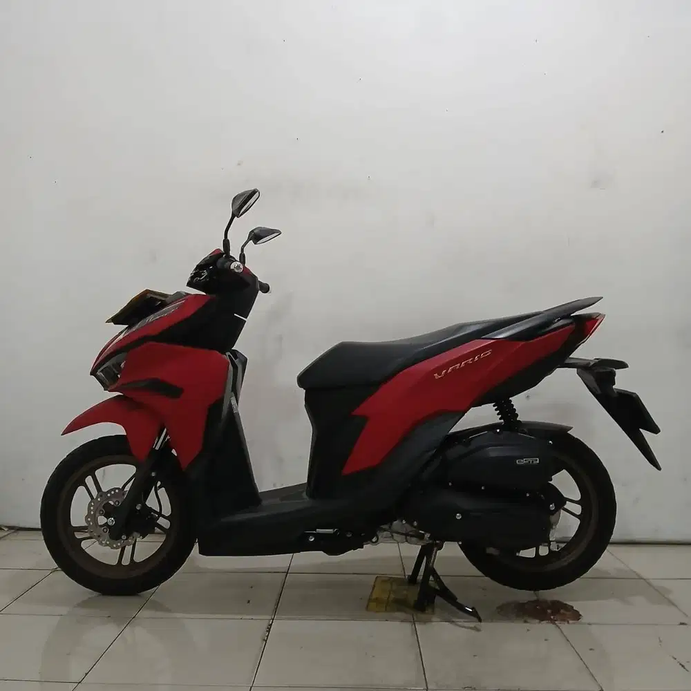 HONDA VARIO 125 CBS ISS 2025 DP MURAH 900 RIBU GUYSS