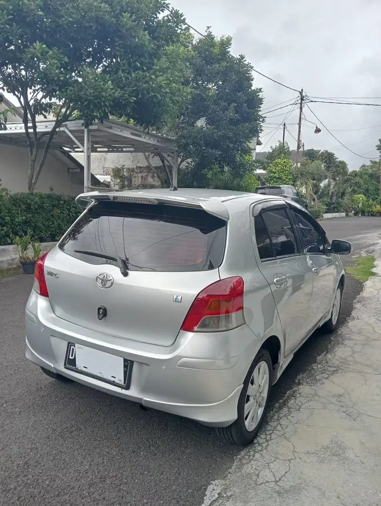 Toyota Yaris 2010 Bensin