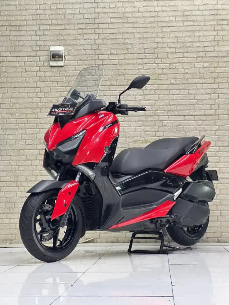 TERMURAH‼️ Yamaha Xmax 250 abs 2022 Red Favorit - dava Mustika