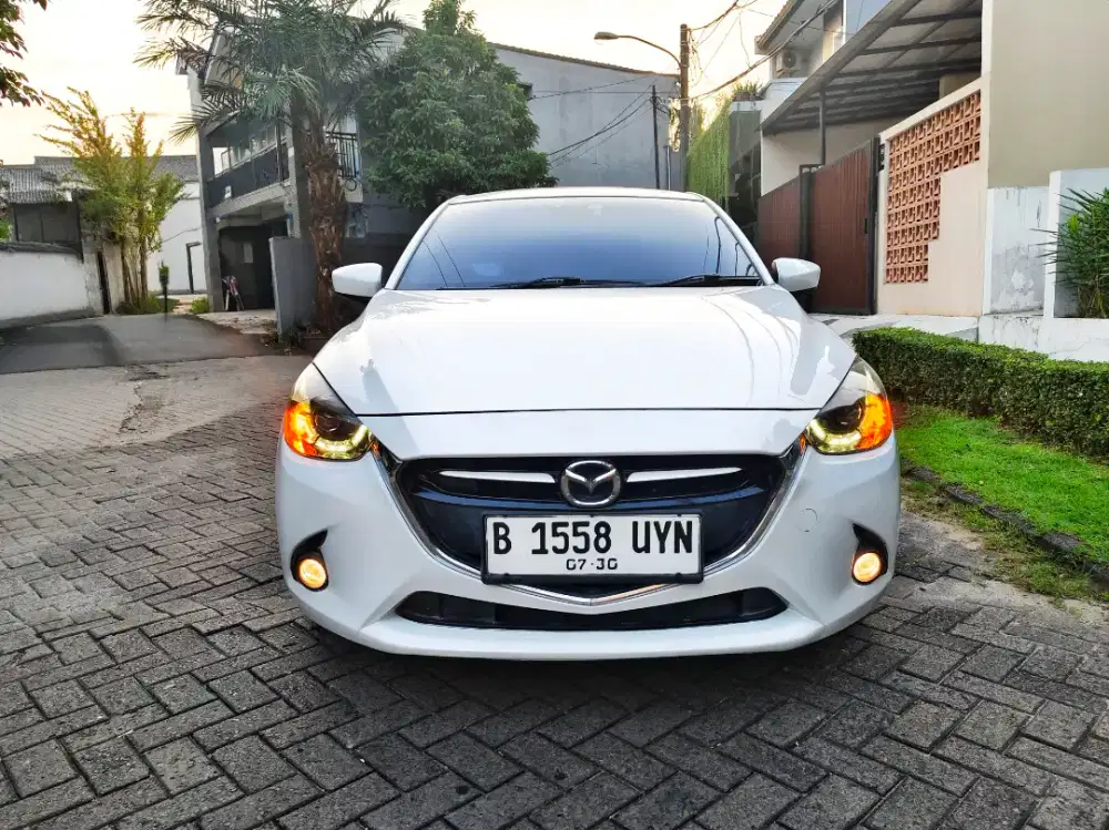 Mazda 2 GT Thn 2015