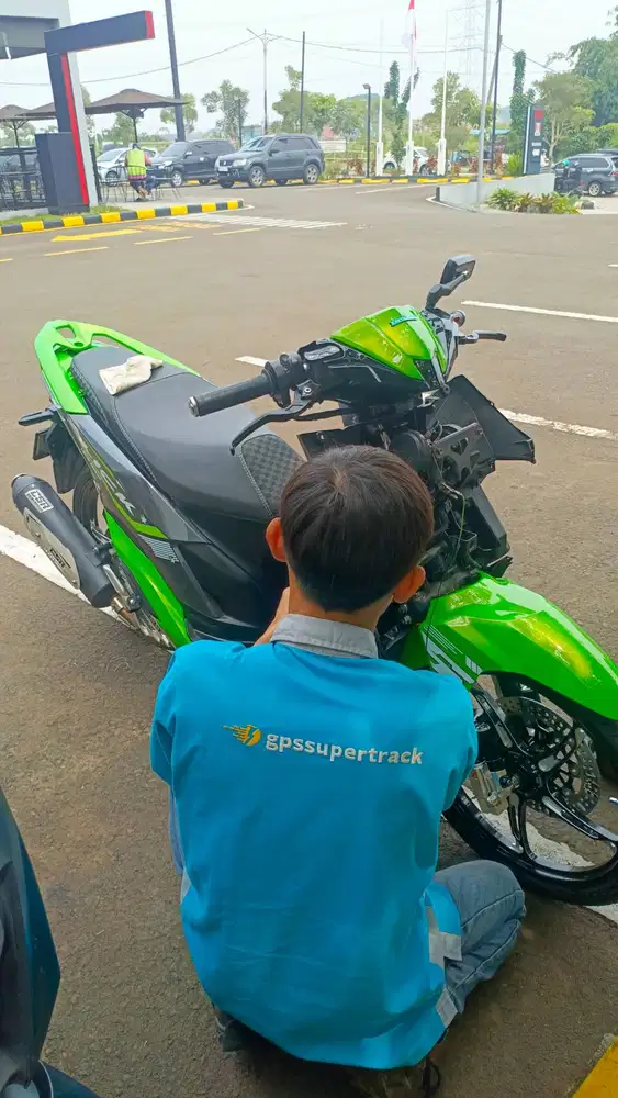 Alat Canggih GPS Tracker Supertrack untuk kendaraan Motor, Mobil, Truc