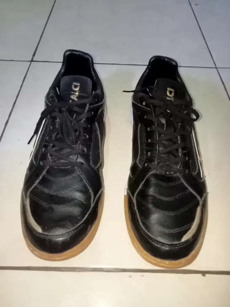 Sepatu putsal CALCI BOMSALA size 42