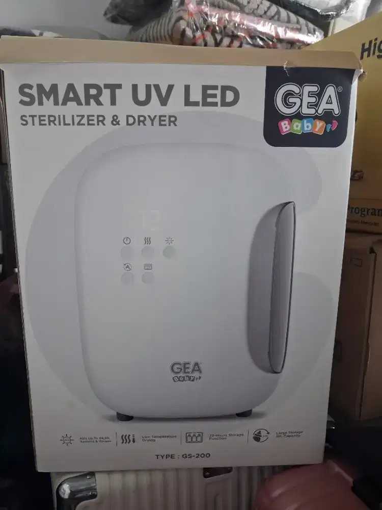 Sterilizer dot dan perlengkapan makan bayi