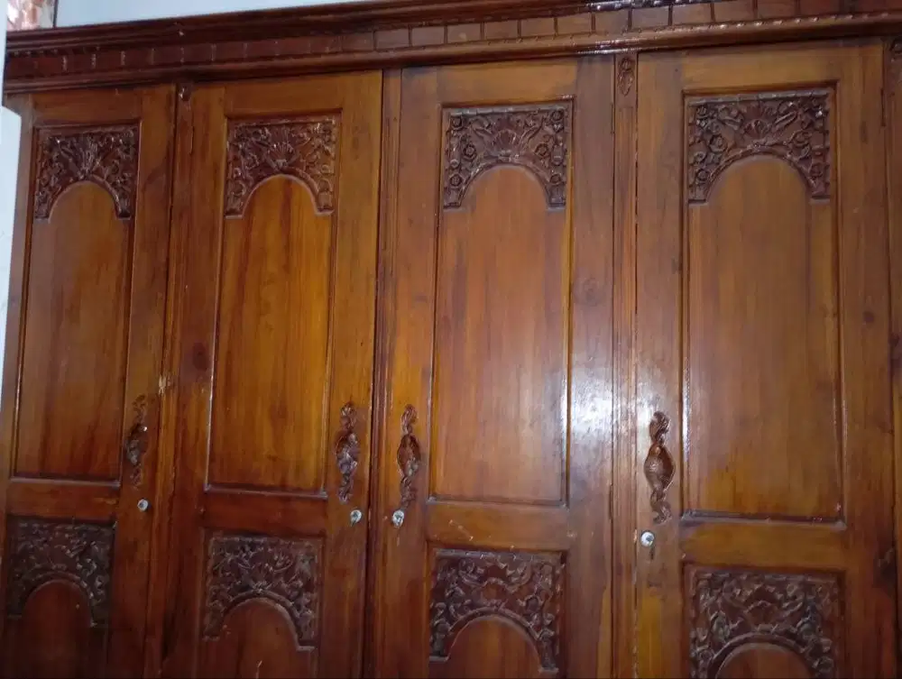 Dijual Lemari Jepara 4 Pintu
