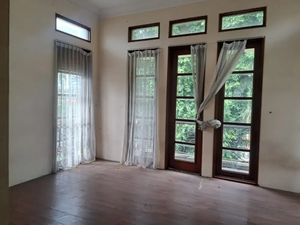 Rumah Mewah di Patra Kuningan Jaksel pr 15932