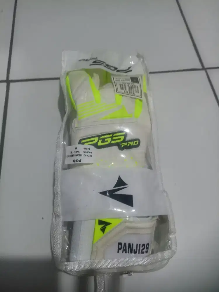 Sarung tangan kiper PGS ultimet