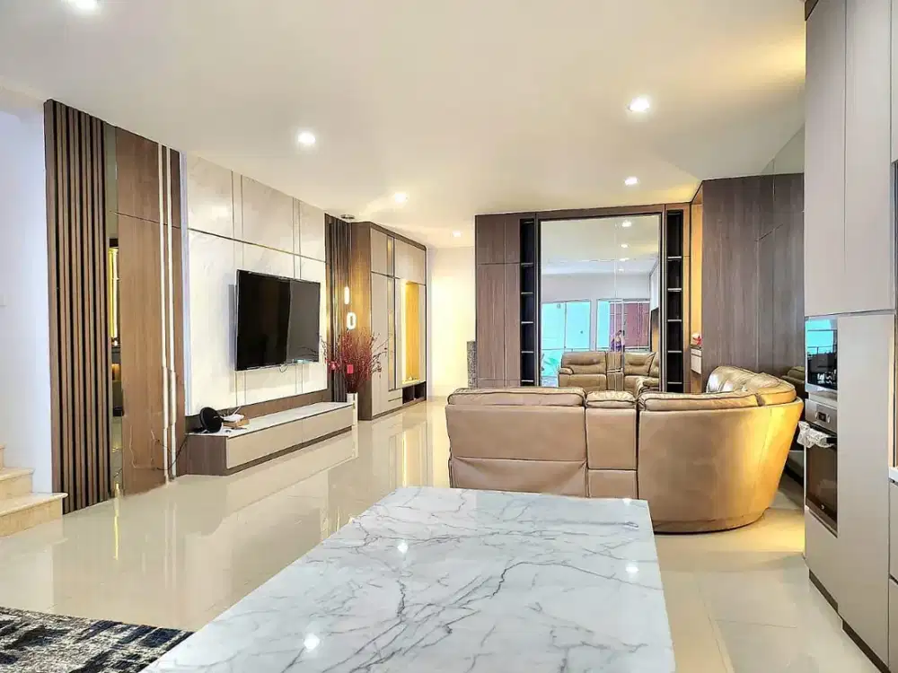 Rumah Golf island pantai indah kapuk 250m furnish mewah cluster premium