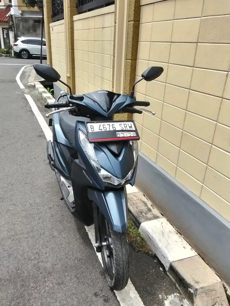 Honda Beat deluxe warna Biru dopp tahun 2023 orsinil