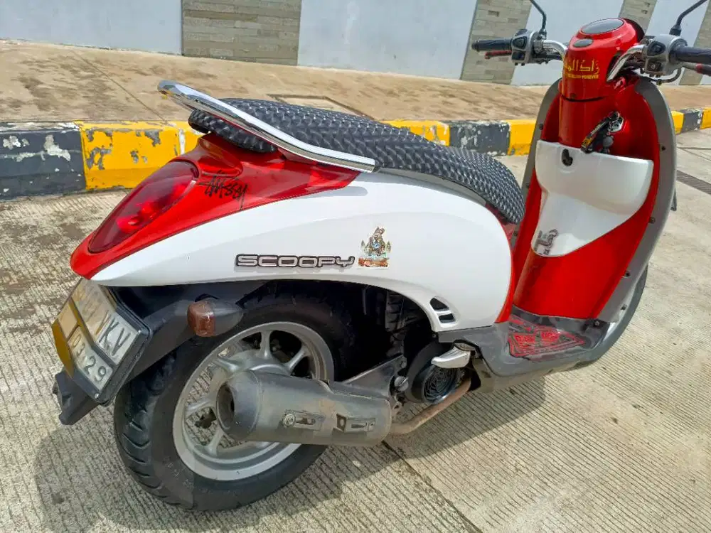 SCOOPY 2012 ( karbu )