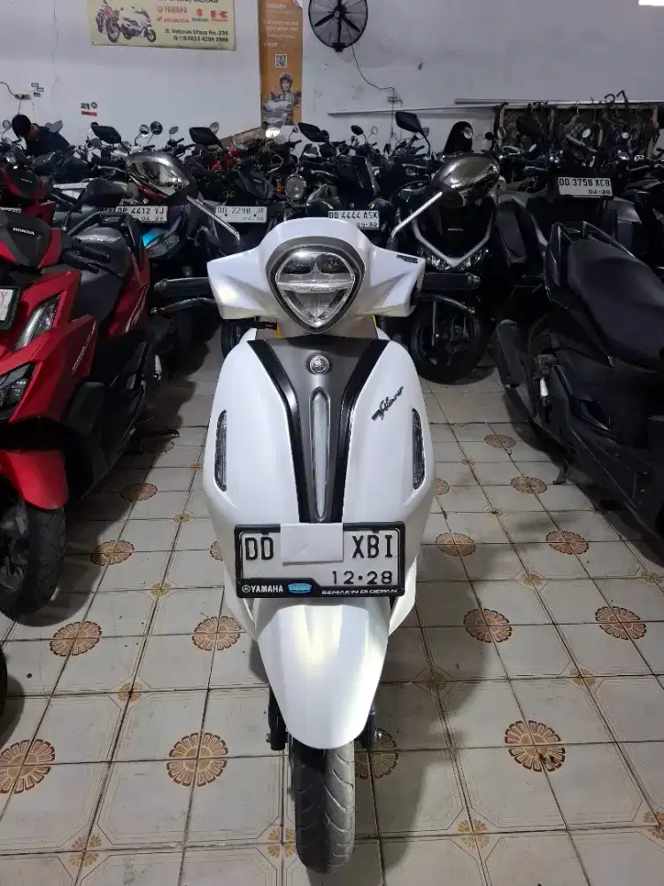 Yamaha filano 2023 putih