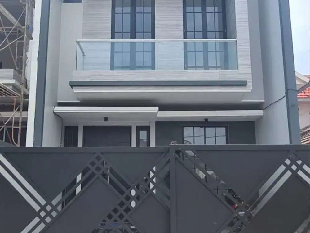 RUMAH BARU GRESS LOKASI STRATEGIS DI MANYAR KERTOADI SUKOLILO SURABAYA