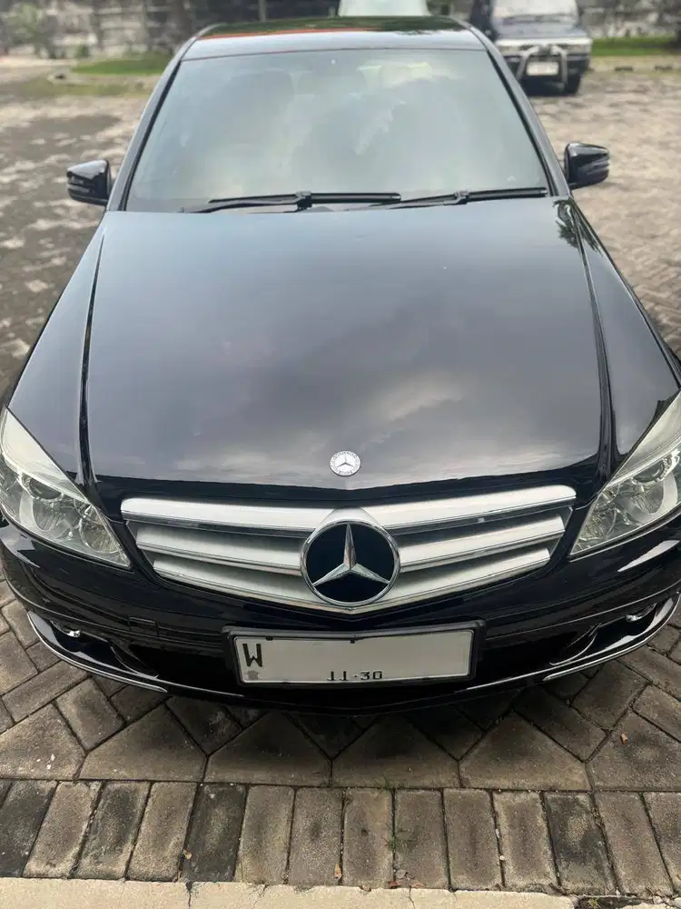 Dijual Cepat Mercy W200 CGI AT Tahun 2010