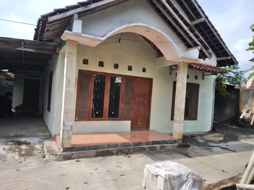 Disewakan Rumah Sucen Wetan