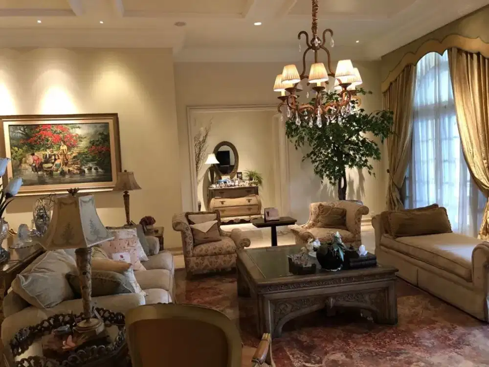 Rumah Sultan Golf View di Citraland Bukit Golf - Tropical American