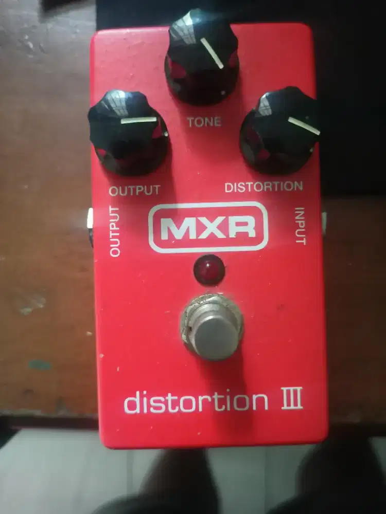 Efek gitar MXR Distortion III