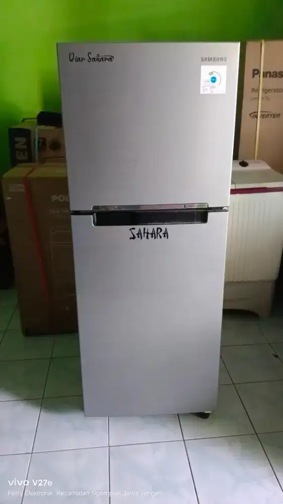 Kulkas Samsung 2 pintu inverter