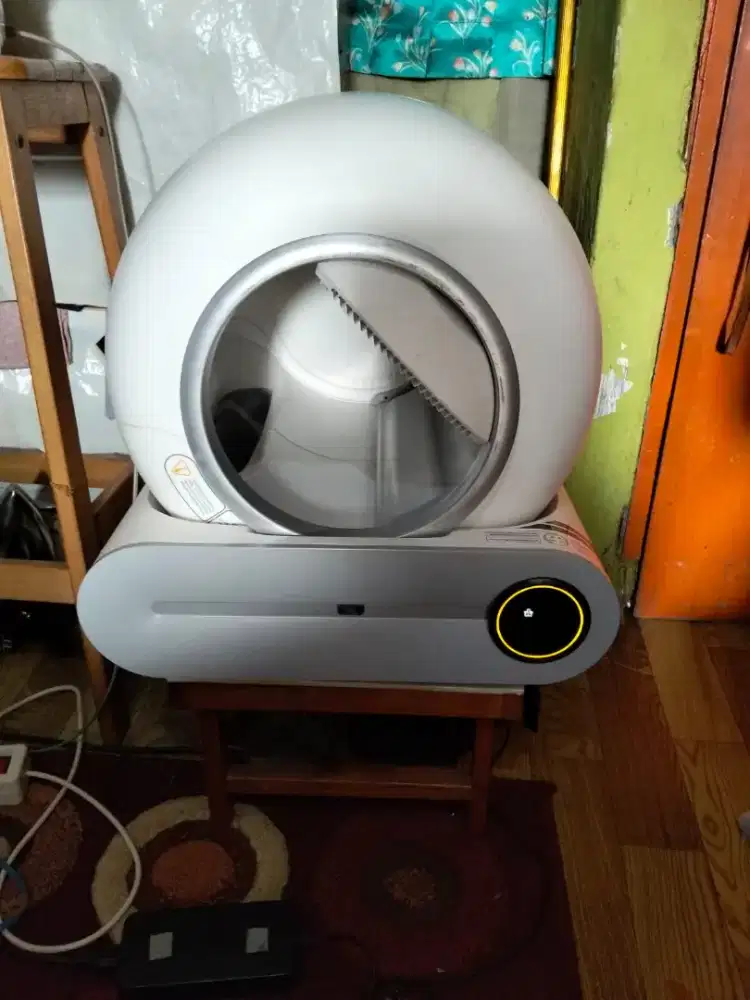 Dijual liter otomatis untuk kucing peliharaan