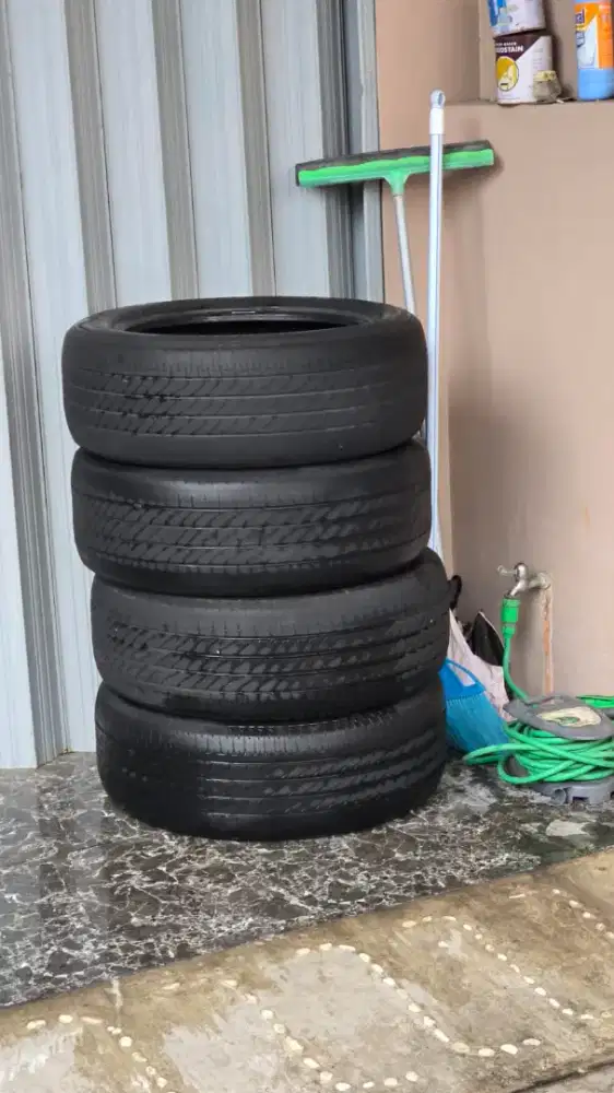 Ban Mobil Ring 17 Bridgestone Turanza 215/55 R17