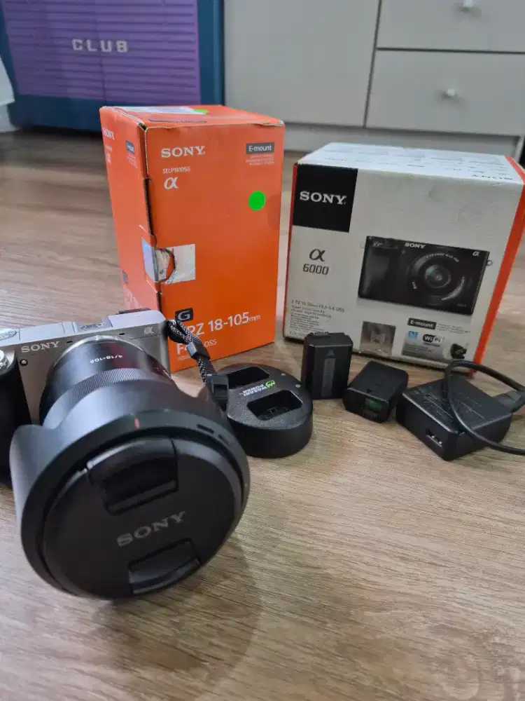 Kamera Sony A6000 & Lensa Sony 18-105mm f4 G OSS