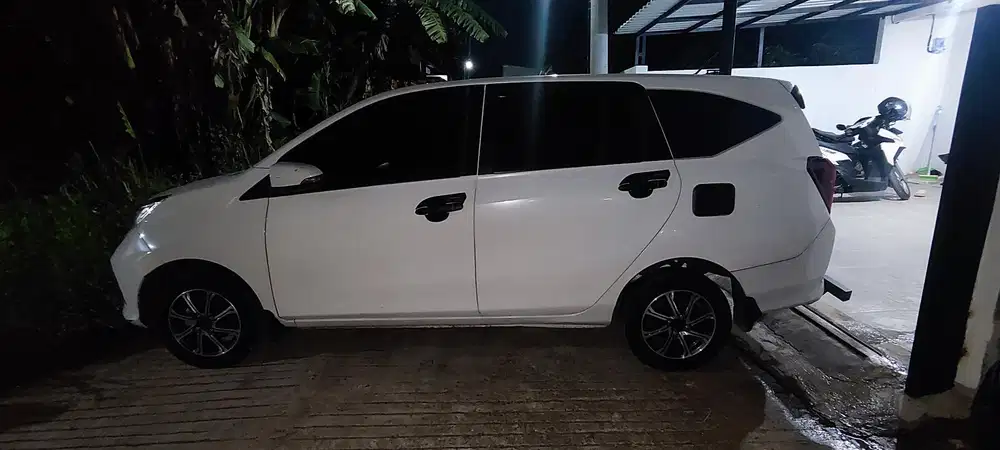 Daihatsu Sigra 2022 Bensin