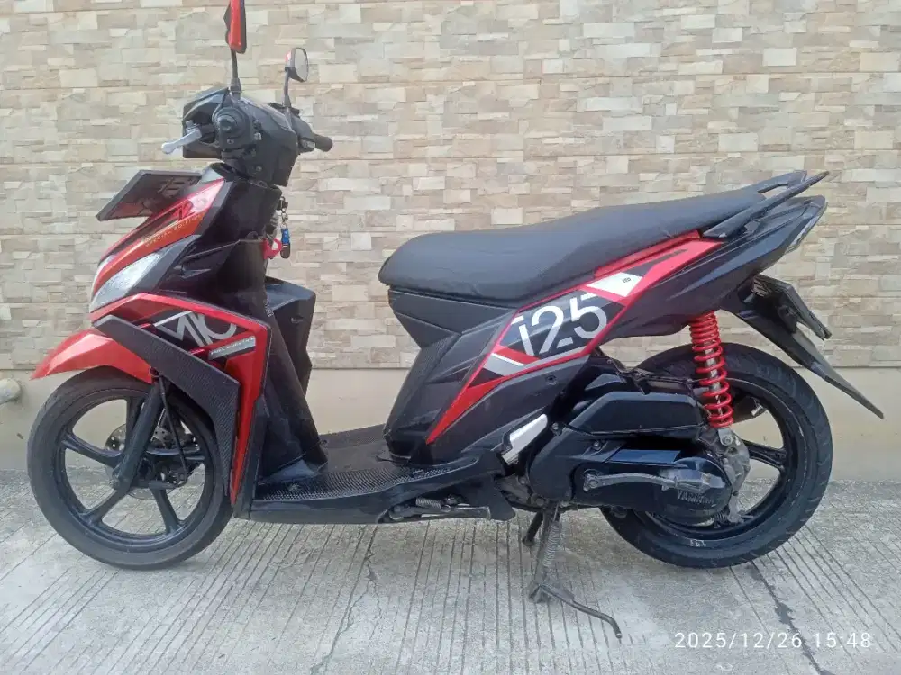 Dijual Yamaha Mio 125 thn 2017 mulus komplit pajak panjang
