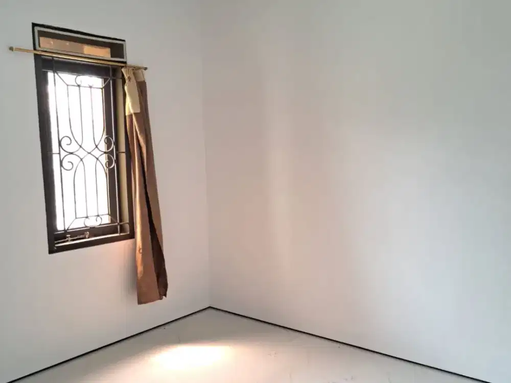 Dijual Rumah 1 Lantai Siap Huni Lokasi Strategis di Kota Baru Parahyangan Tatar Banyak Sumba Bandung