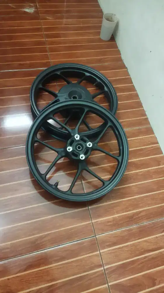 Velg original beat deluxe pnp metic honda 110
