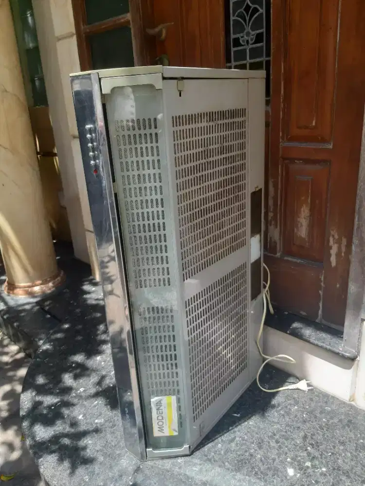 MUDENA. model Sx9002/s.  Dua Motor. Voltage.220V