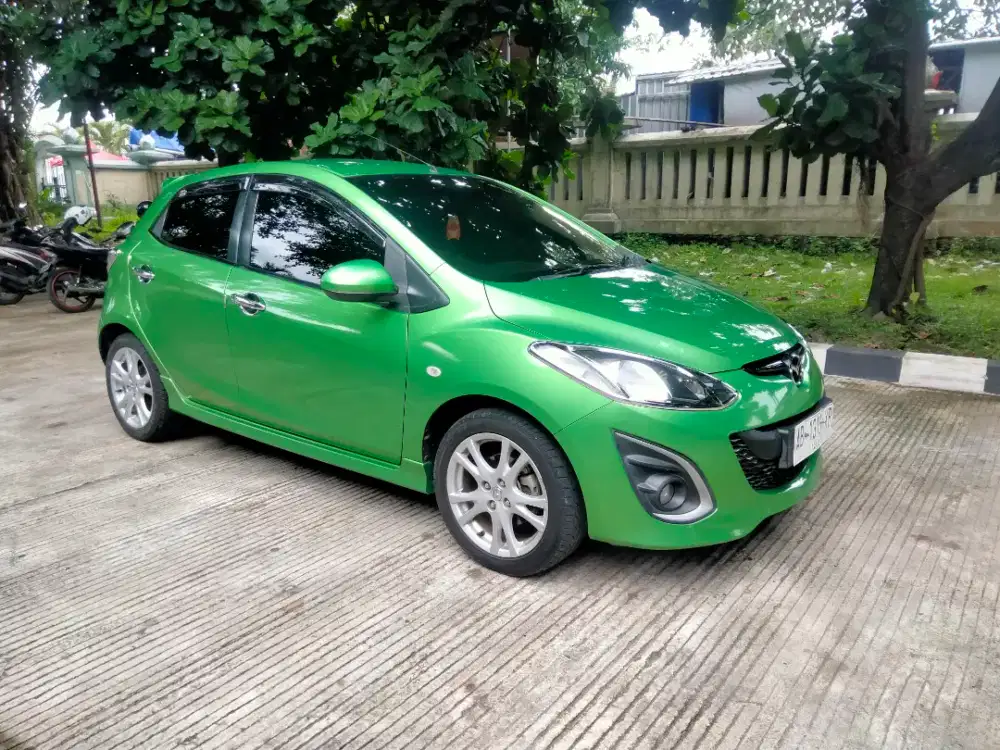 Mazda2R mt sporty 2012