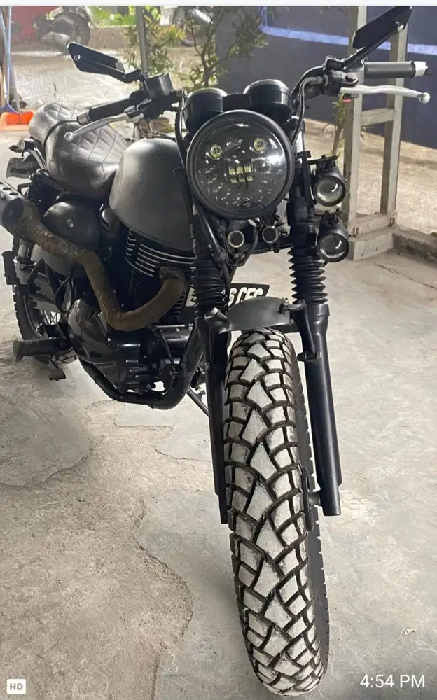 Kawasaki Estrella 250cc, ISTIMEWA