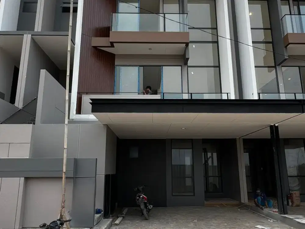 Dijual Rumah Mewah – Cluster Kelimutu, Asya (027)