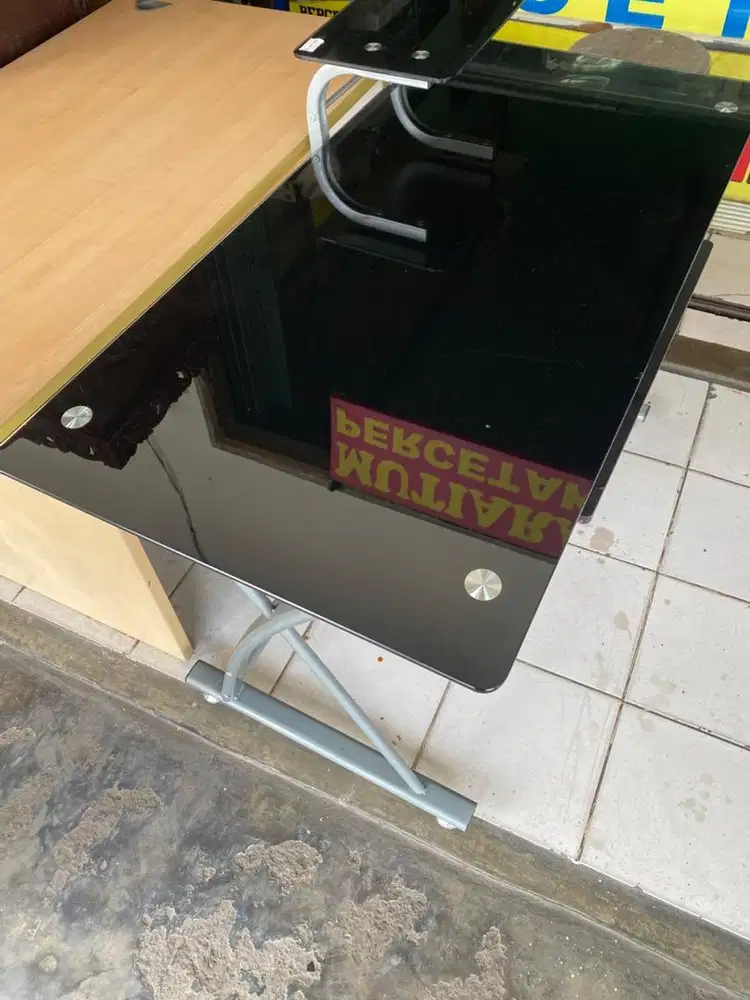 Jual meja besar ex kantor