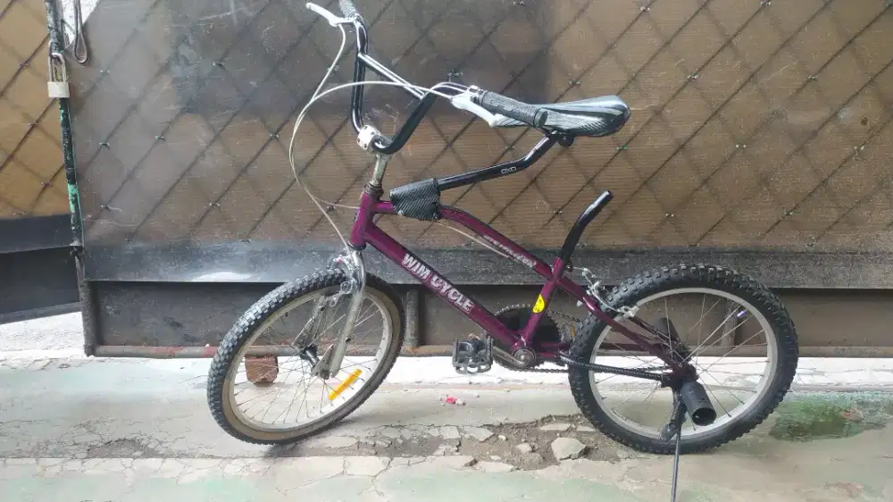 SEPEDA BMX WIMCYCLE METALIZER UK20