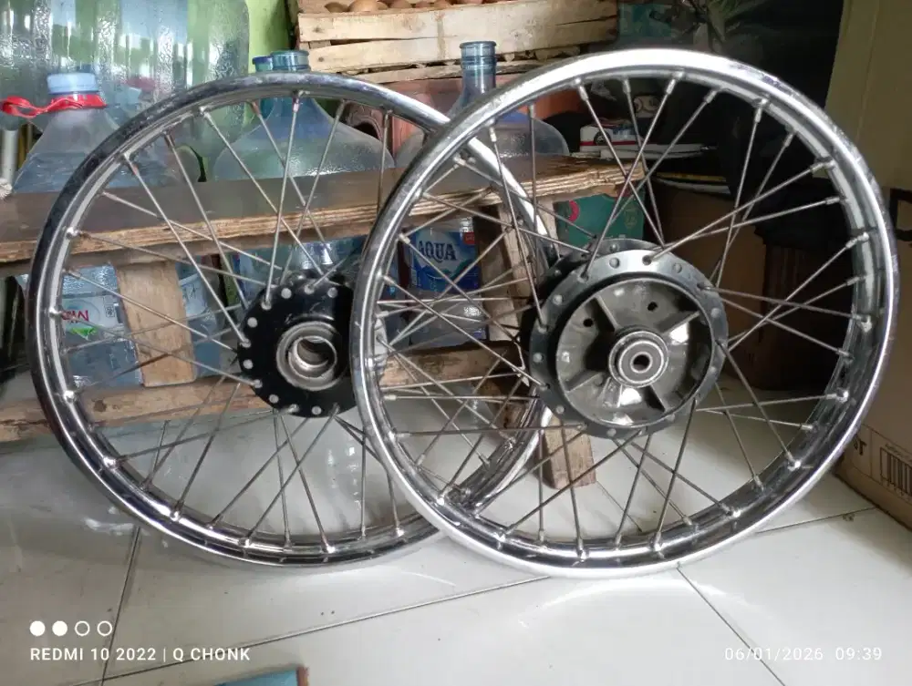 Velg keluarga bebek yamaha ring 17