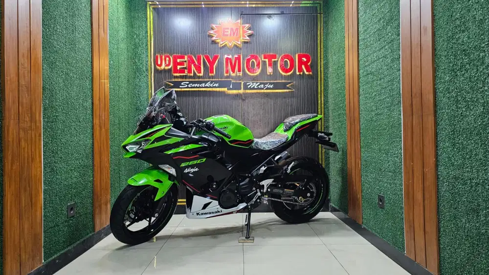 UD ENY MOTOR- KAWASAKI NINJA 250 KRT TAHUN 2022
